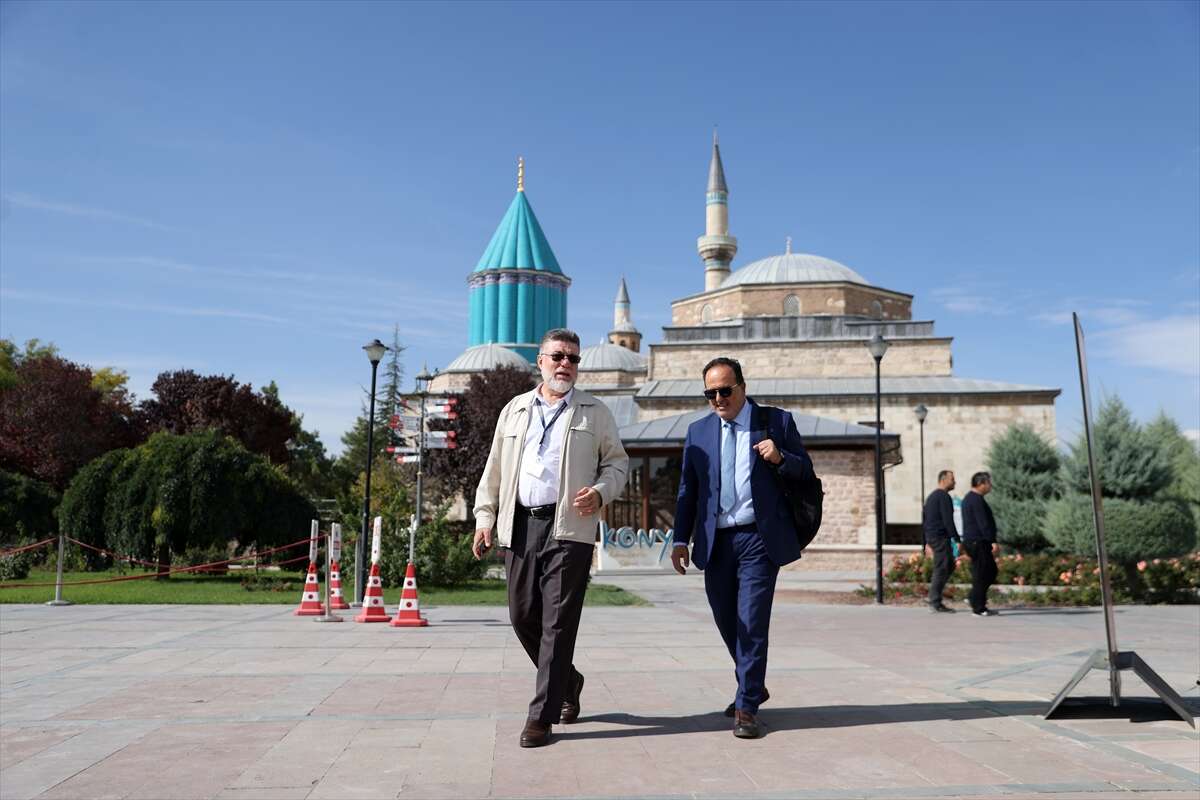 Mevlana’nın izinde 40 gün! Son satırlarını Konya’da yazacak 6